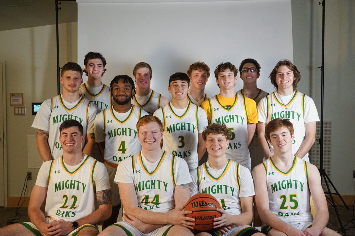 ESF_Basketball's tweet photo. Thank you to a great group of guys for a good season. The hard work and effort will always be remembered.  Finally, thank you to Reid Patchett and Matt McFarland. 2 outstanding players but more importantly, 2 outstanding people. Thank you for all you have given to SUNY ESF hoops. https://t.co/2zEioqmKN5