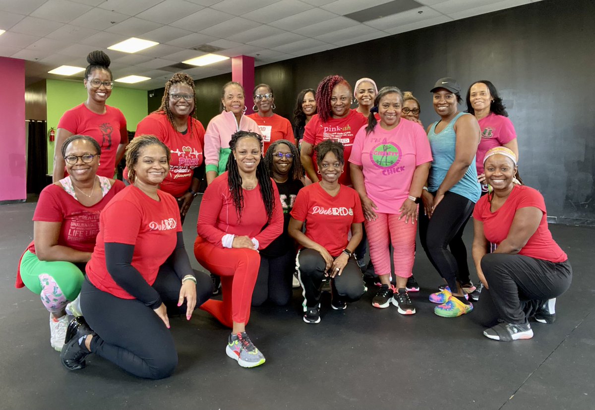 AASOAKA1908's tweet photo. Alpha Alpha Sigma Omega had a blast at our Pink Goes Red Line Dance Party! ๐๐พ
Thank you @girlfitstudio for hosting us and Tina L. Dorsey for teaching us some new moves asย we continue to promote heart health & fight against heart disease. #aka_aaso #SoaringWithAKA #PinkGoesRed https://t.co/PAgicMrGas