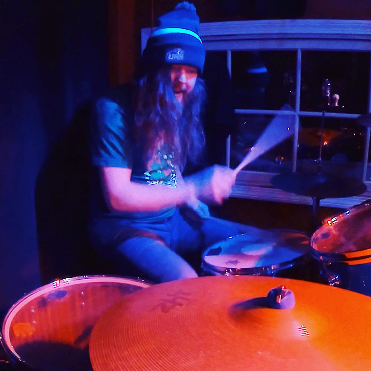 ariveroftrees's tweet photo. Big thanks to @WSCA_Radio for bringing us out to play their Button Factory stage! For our first New Hampshire show you all did not disappoint! 

We’ve got two shows confirmed in the months ahead with more on the way! 

March 20 - Midway Cafe (MA)
April 23 - The Wharf (ME) https://t.co/5lu23TxlPI