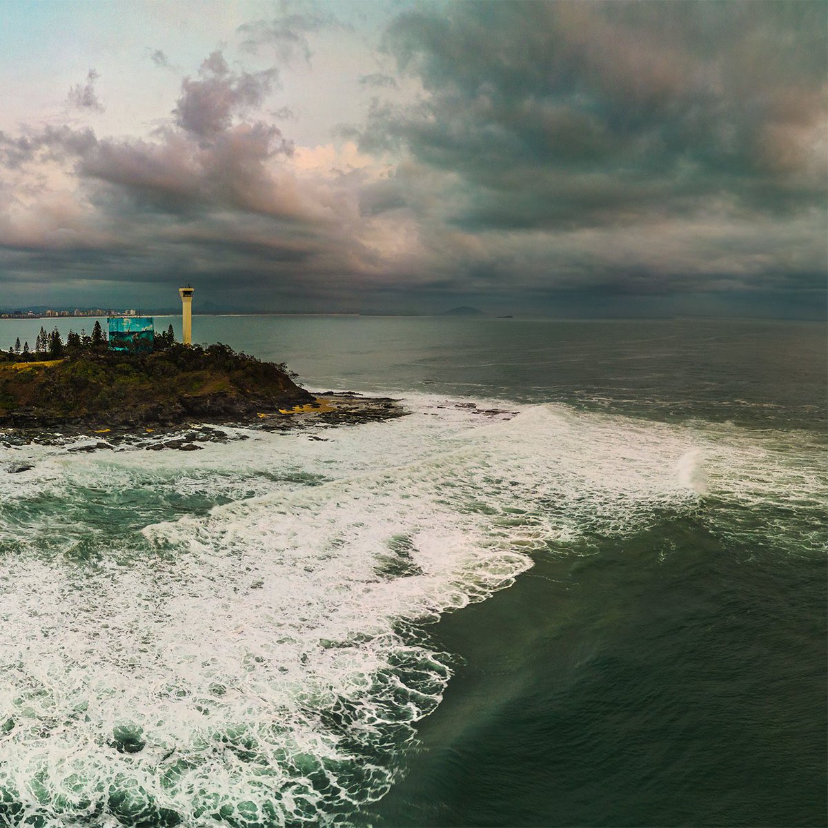 34_mediaOZ's tweet photo. New video up ! Starting to catch up again, this week visited Point Cartwright another great little spot 15 mins from home.
#pointcartwright #lighthouse #sunshinecoast #dronephotography #panorama #travelphotography #gothere #dji #mini3pro #polarprofilters #raw_community https://t.co/xROllZRuu3