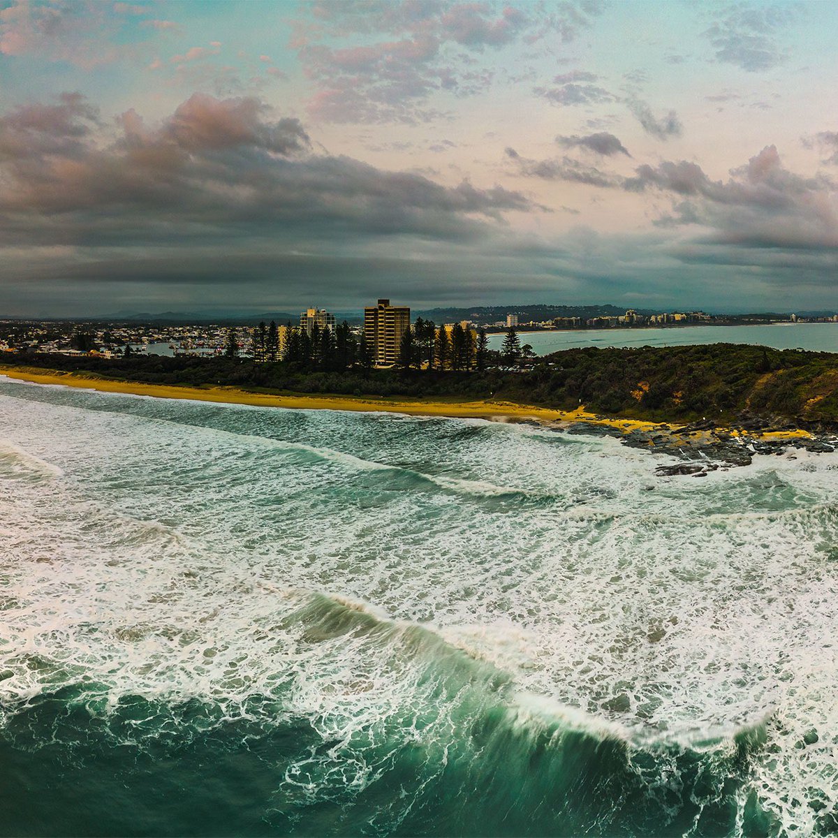 34_mediaOZ's tweet photo. New video up ! Starting to catch up again, this week visited Point Cartwright another great little spot 15 mins from home.
#pointcartwright #lighthouse #sunshinecoast #dronephotography #panorama #travelphotography #gothere #dji #mini3pro #polarprofilters #raw_community https://t.co/xROllZRuu3