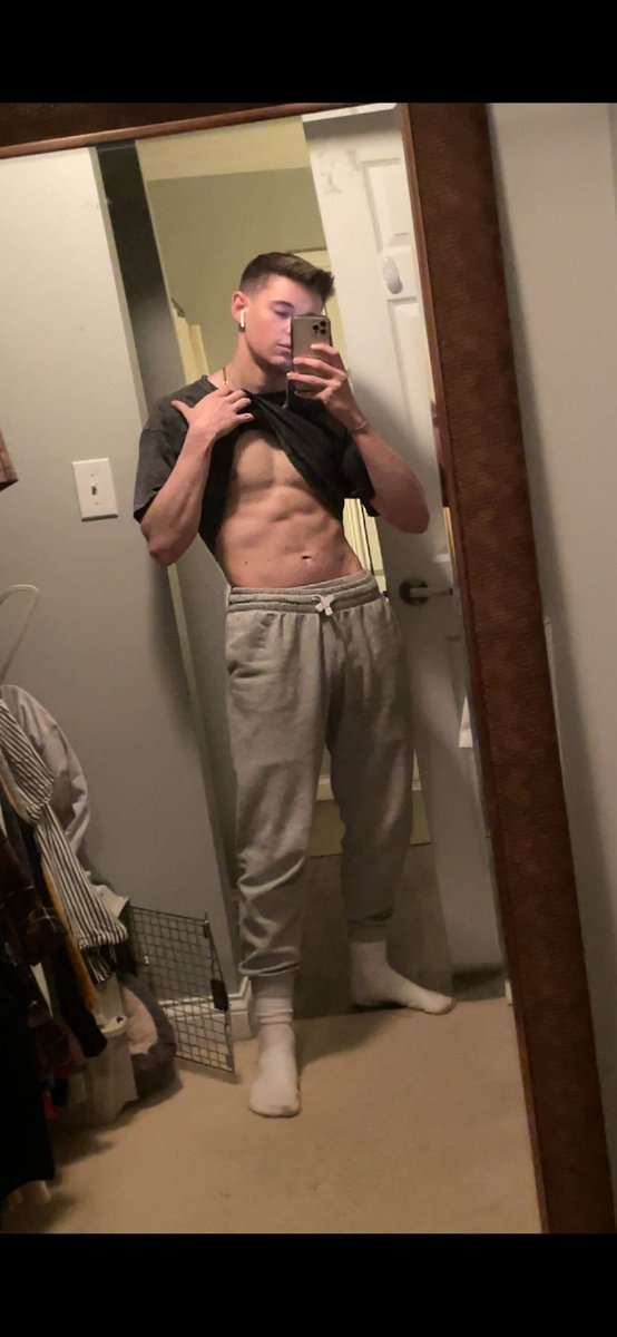 BlairStClair's tweet photo. Send cuddles. https://t.co/K2YLXdVhMA