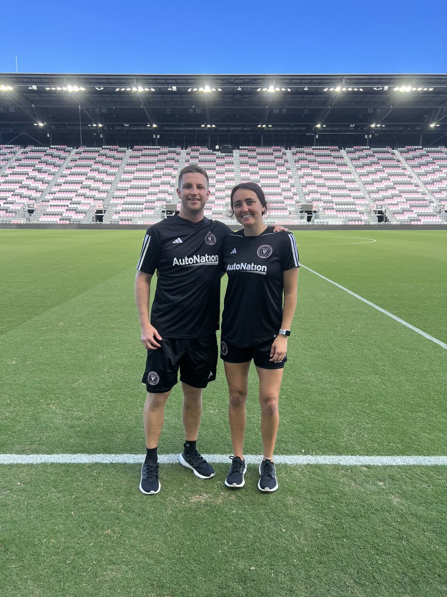 USCSportsSci's tweet photo. @SofChambers MS’23 hitting the field in her 1st game as First team Sport Scientist @InterMiamiCF with @julesrules625 #crushinit #FightOn @USCBKNPT https://t.co/AtpRWgFqzM