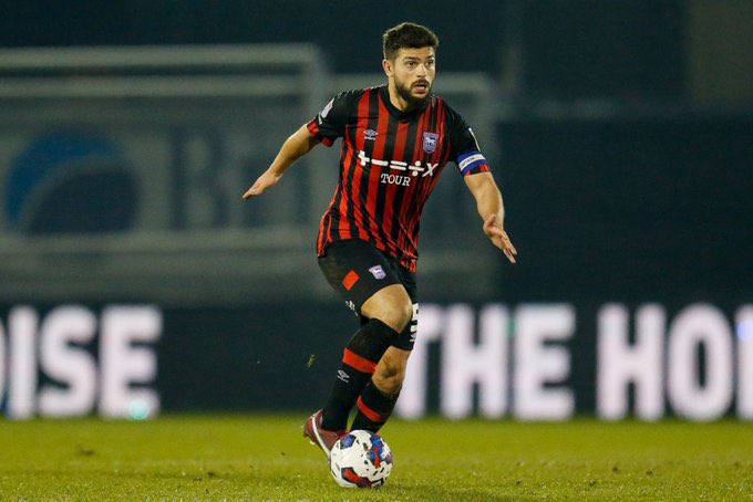 HaulOnTractor's tweet image. The two to thank for yesterdays result in my opinion. We struggled to create clear chances until the final 15 minutes where we became extremely wasteful. The skipper stood up and won all his battles and was decisive infront of goal #sammorsy #christianwalton #itfc