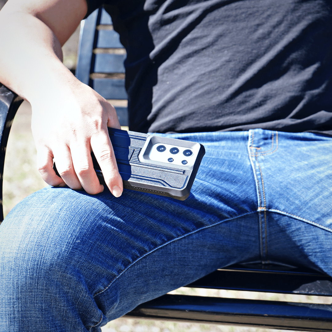 GetCaseBorne's tweet image. Your Galaxy S23 Ultra deserves the best protection out there, and this rugged case delivers! 🔒🌟 #RuggedProtection #GalaxyS23Ultra getcaseborne.com/?utm_campaign=…