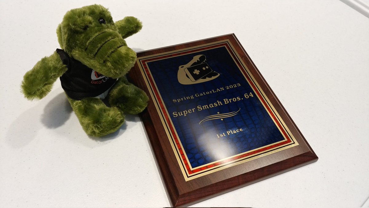 FilN64's tweet image. Finally broke my GatorLAN curse and brought home 1st 🐢

Also my first time winning a plaque! One step closer to a trophy 😌