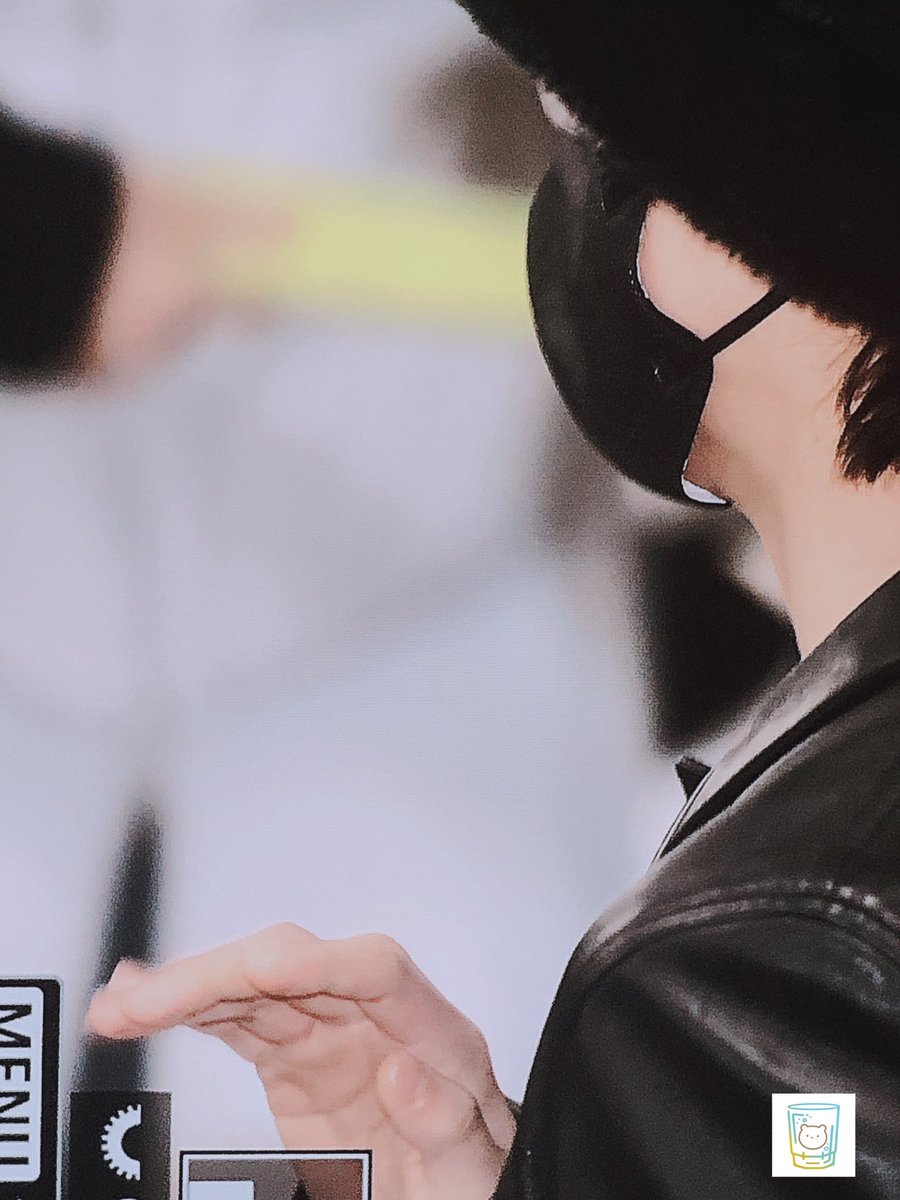 230226 입국
#해찬 #HAECHAN #NCT #NCT127

👋🏻👋🏻👋🏻