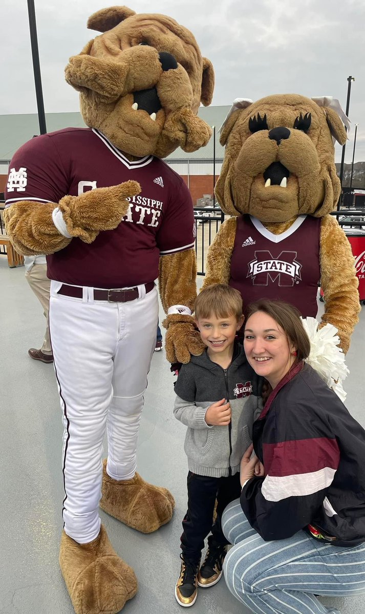 MissMagHomes's tweet photo. ⚾️MSU BASEBALL IS BACK!! ⚾️ And so are we 😏🥳
#missmag #missmagtakesthedude #StarkvilleMS #MSU #msubaseball⚾️ https://t.co/CiUPbgHVMV