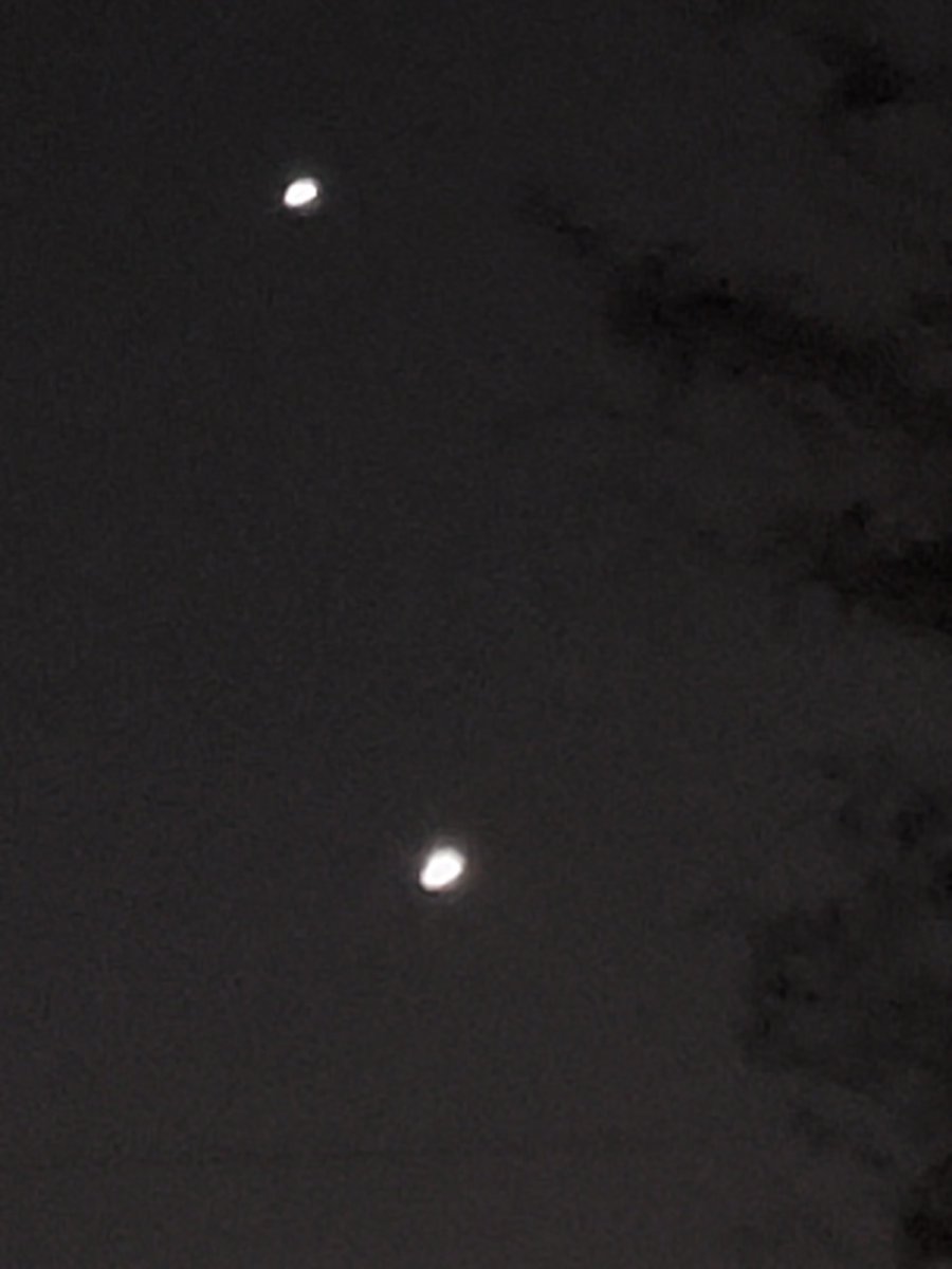 Lysa Nabours On Twitter What Are These Orbs In The Western Sky lysa-nabours-on-twitter-what-are-these-orbs-in-the-western-sky