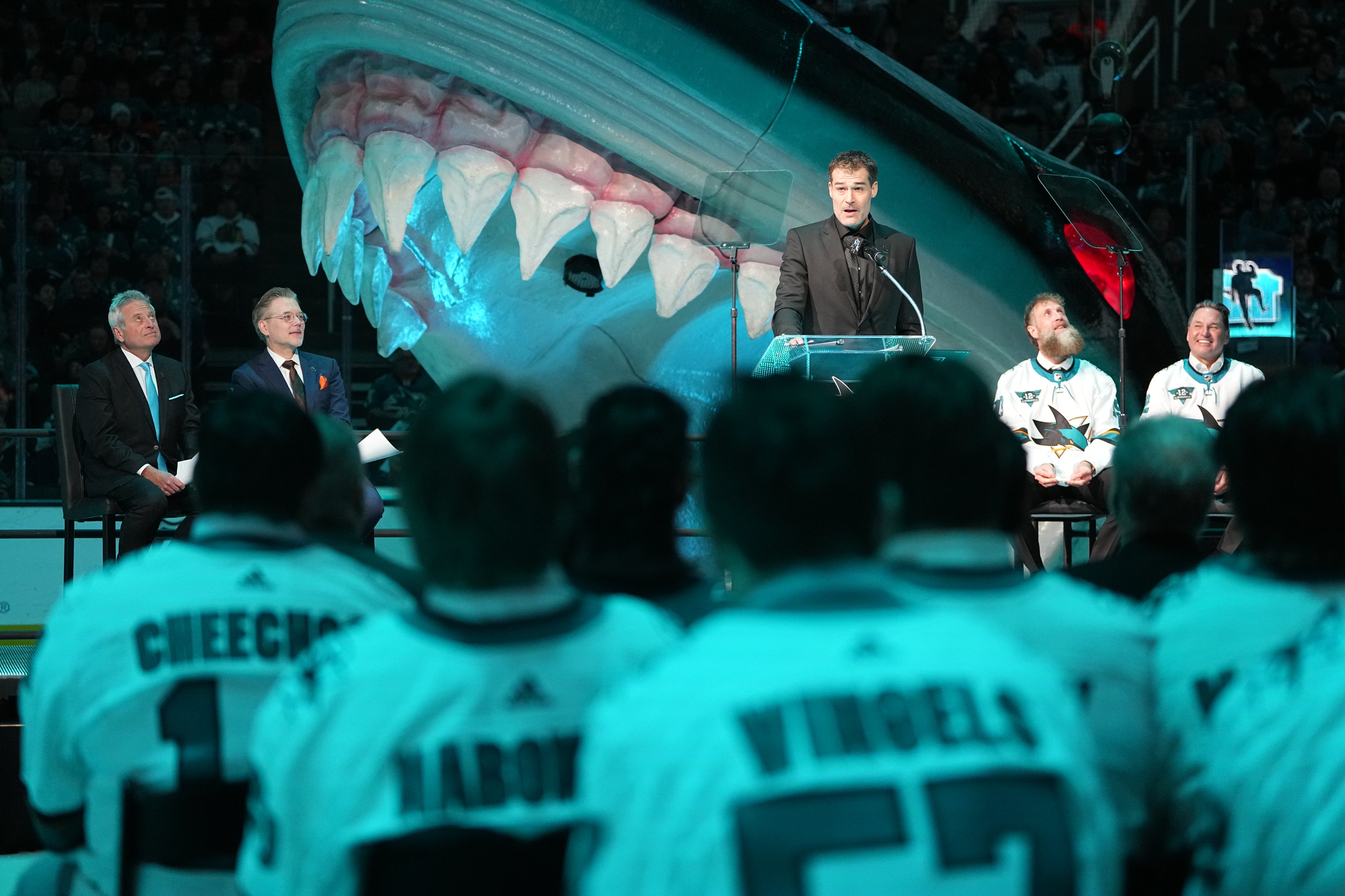 Sharks will retire Patrick Marleau's No. 12 in ceremony next season 