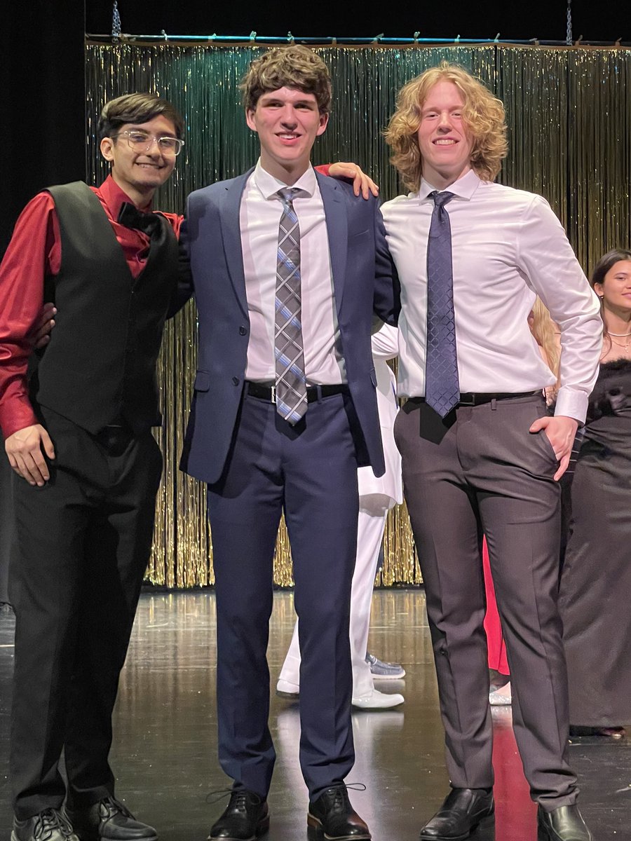 PMHS Falcon Boys Cross Country tweet media