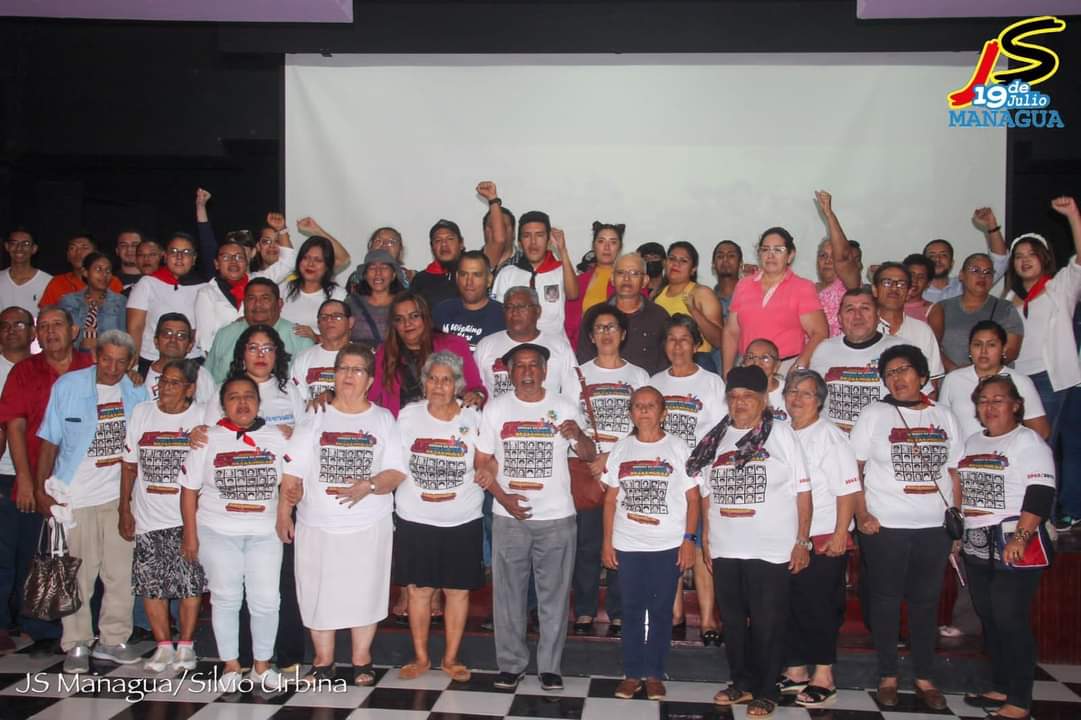 Uva22's tweet photo. Desde la Cinemateca Nacional se estrenó el corto documental dedicado a los héroes y mártires de San José de las mulas.

Gracias a @NicaSoberana a su equipo de cámara @LeoLopezR_, @db_nicaragua y por supuesto a la @RDcomunicadores por su excelente trabajo ❤️🖤🇳🇮 https://t.co/3klu0iRMTv