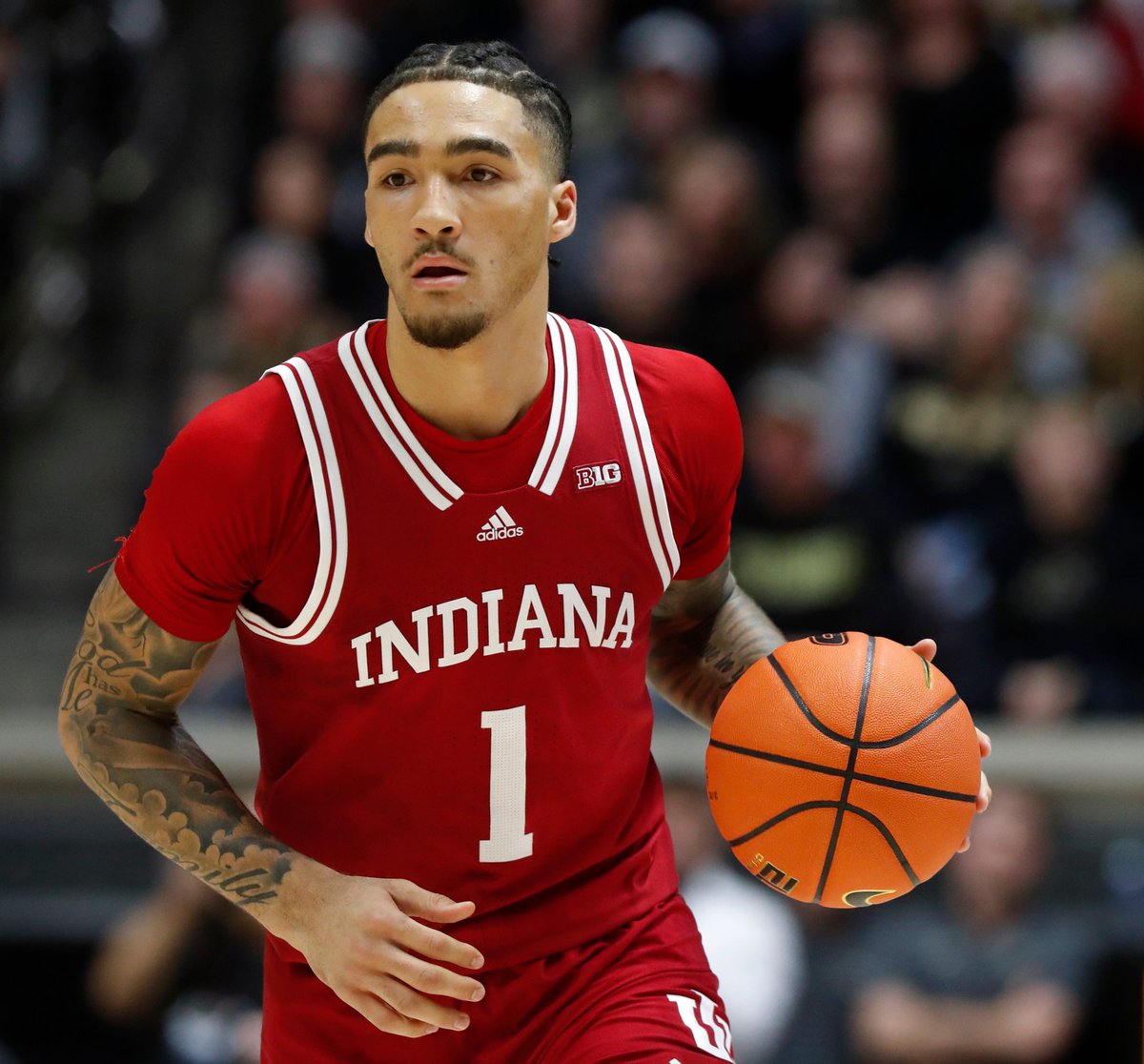 IndianaOnBTN's tweet photo. Most points in a game by an @IndianaMBB freshman, all-time:

36 - Jay Edwards (3/10/88 at Minnesota)
35 - Jalen Hood-Schifino (2/25/23 at Purdue)

#B1Gstats https://t.co/vB7LHVtkNK