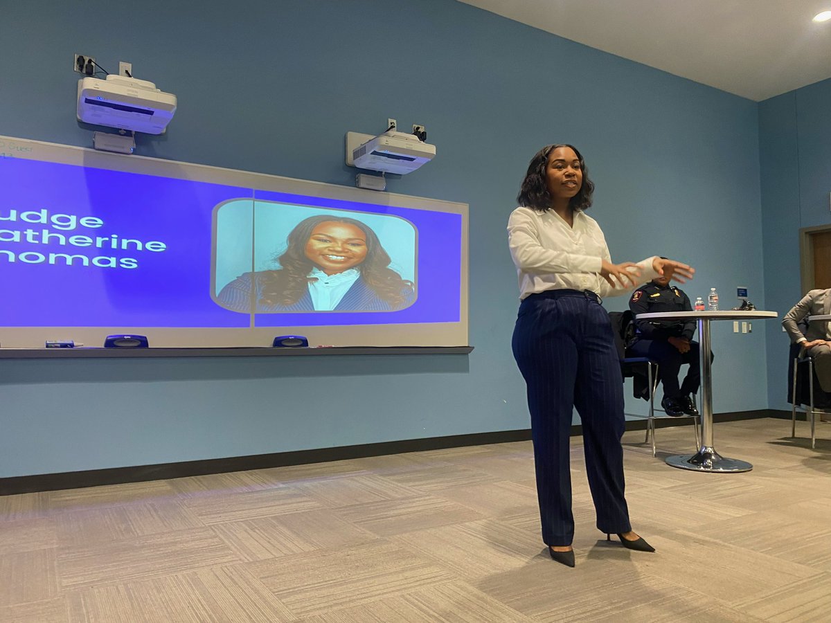 Katherine Thomas tweet media