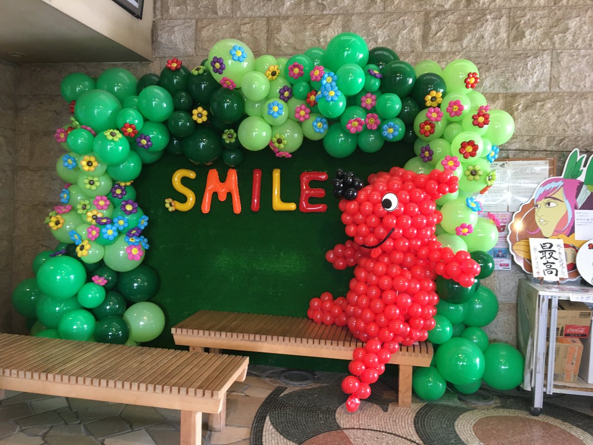 lyca_'s tweet image. その５。銚子電鉄の終点外川駅は木造のレトロな駅舎。鯛が乗ってる不思議なお社をお参りしました。隣の犬吠駅ではバルーンチーバ君がお出迎え。駅から犬吠埼灯台まで歩いていけます。気持ちのいい時間を過ごせました。

#銚子電鉄 #試食列車 #銚子の魅力まるかじり #外川駅 #犬吠埼灯台 #チーバ君