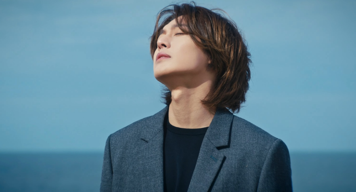 #KimHyunJoong raises anticipation for long-awaited comeback with MV teasers for 'My Sun' allkpop.com/video/2023/02/…