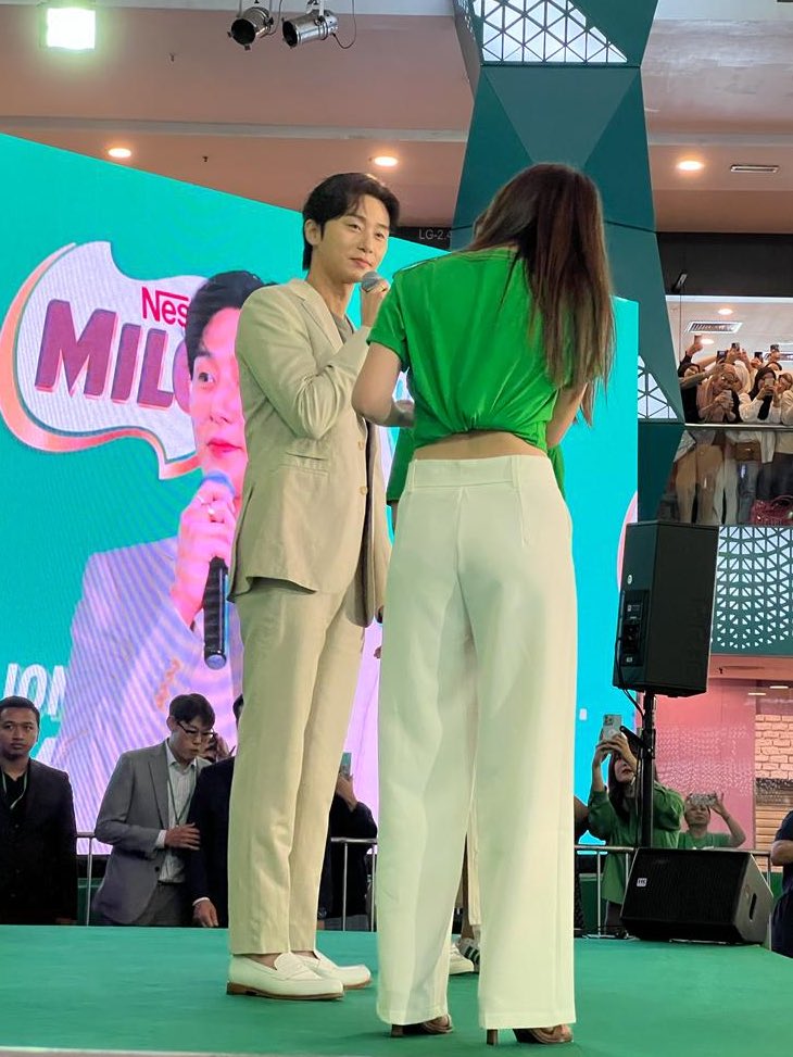 yolo_malaysia's tweet photo. Korang dah minum Milo belum harini? 💕 #ParkSeoJoon #MiloEvent https://t.co/ACodJpaizm