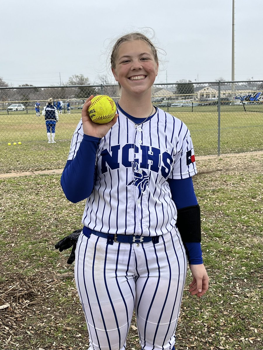 SophiaShuff's tweet photo. Two Run Dinger Alert! That’s the way we softball at the Brewer Tournament this weekend! @hdxsoftball @gowersports @Gosset41 @NCHS_SB @HofstraSoftball @TWUSoftball @ReddiesSB https://t.co/u6BAjOKfU2