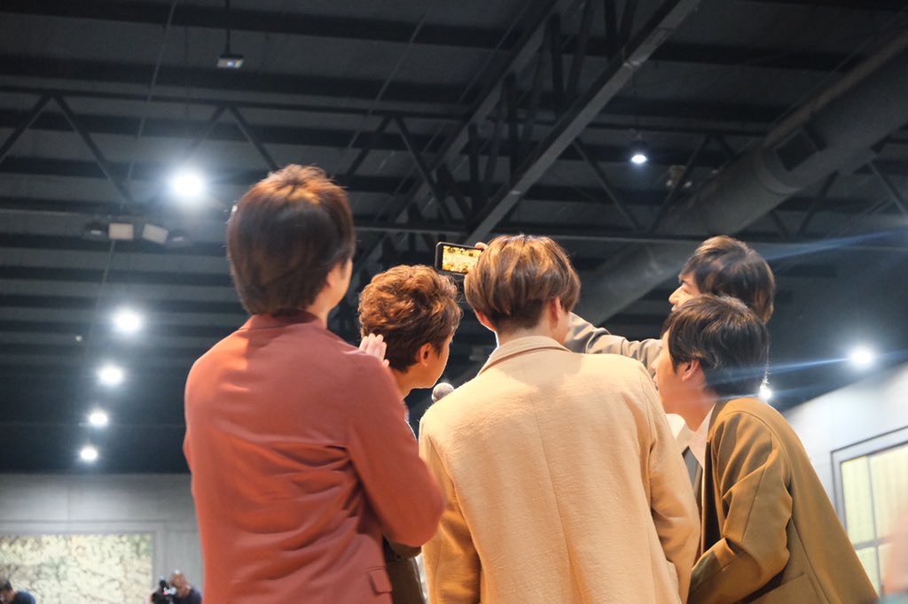 a_b_b28's tweet photo. 이거 개 귀엽다,,,, 보고싶다ㅠㅠㅠㅠ https://t.co/xRYoNK1zPi