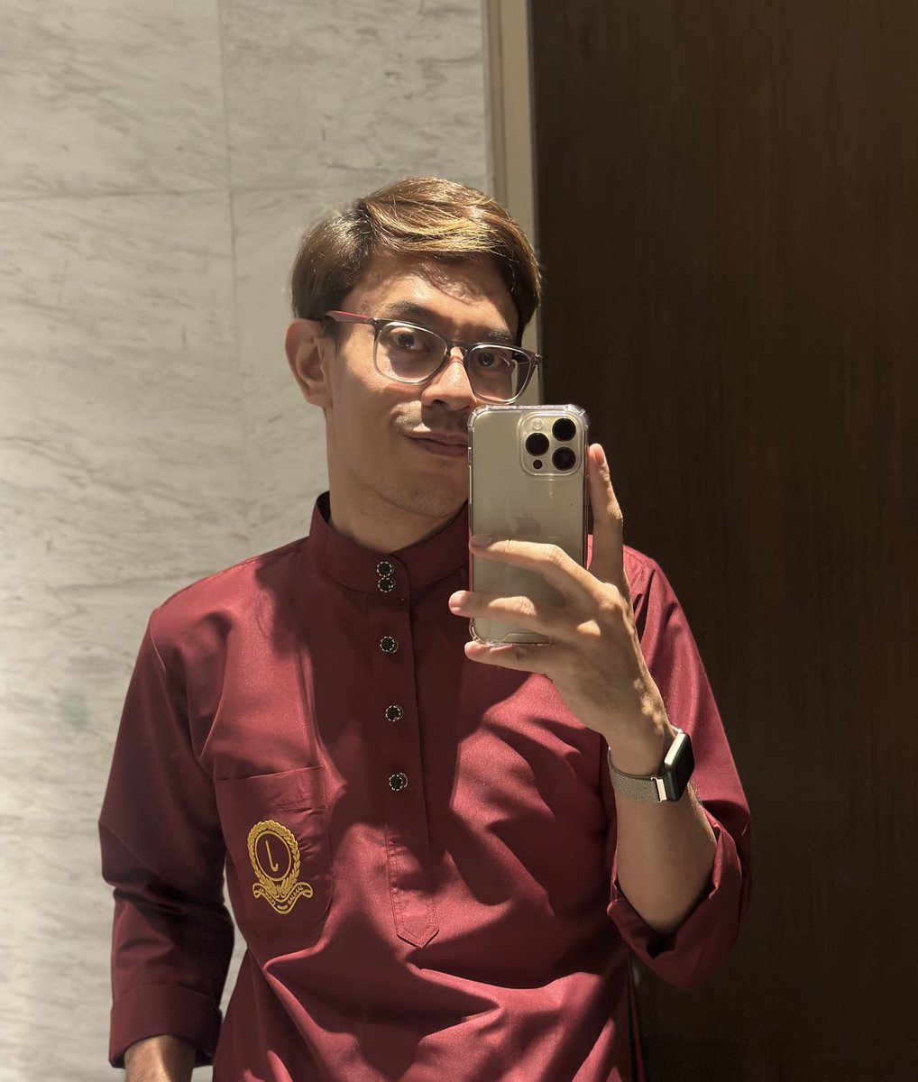 budakspecbesar's tweet photo. Moving on doesn't mean you forget about things, it just means you have to accept what happened and continue living..๐ฅฐ
Gemorning n have a blessed Sunday Twitterjaya! ๐๐ #singleandavailable https://t.co/VV0CECxoB0