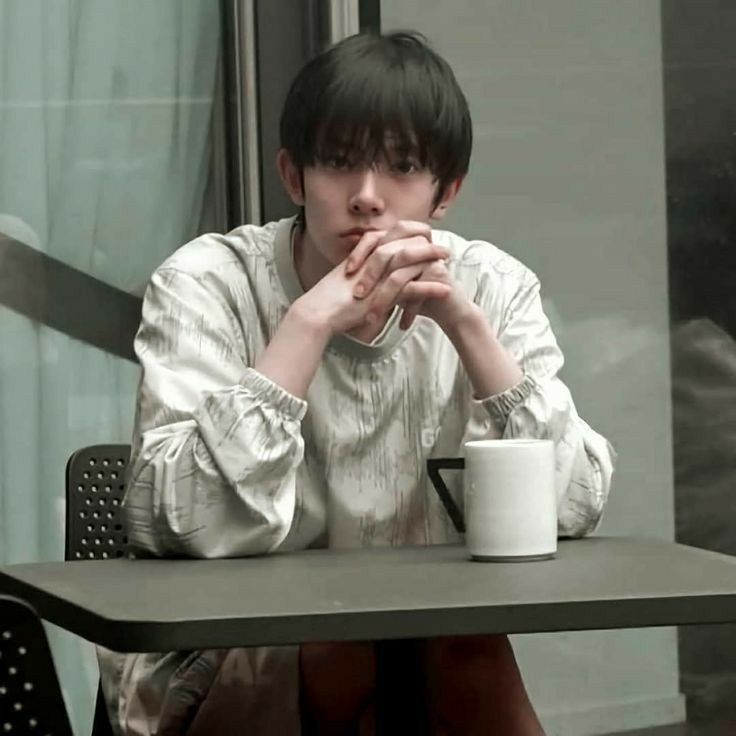 questioninghee's tweet image. ngopi heula