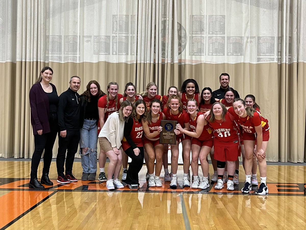 DSHABasketball's tweet photo. For the fifth straight year the Dashers are Regional Champions!
Great night all around!!!
#dashernation #dashers #regionalchamps #5x https://t.co/Ws5puuAblM