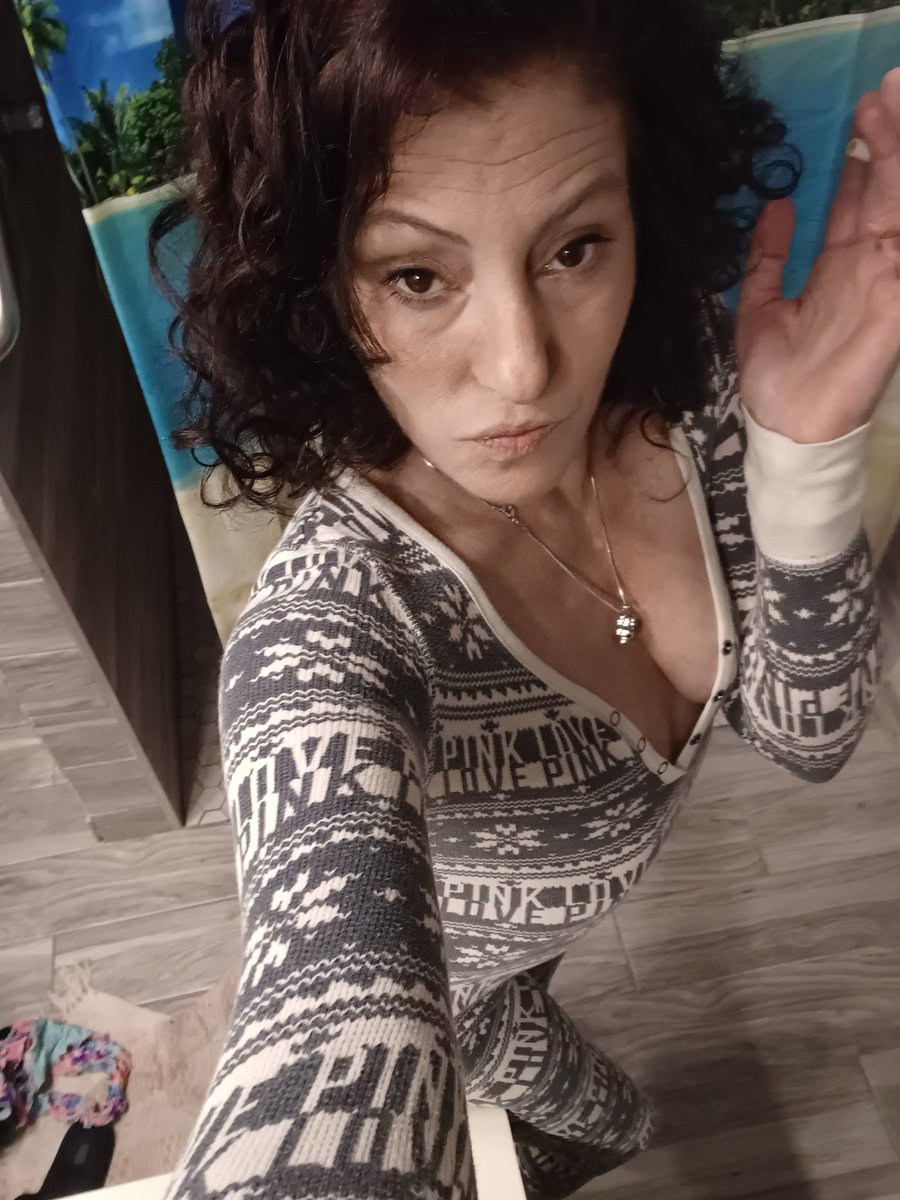 MelodyDiamond8's tweet photo. @onlyfans_prom0_  @Melody_Diamond   onlyfans https://t.co/69A25lnfuH