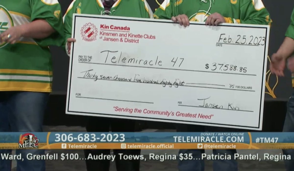 laniganadvisor's tweet photo. It was another tremendous year of raising funds for TeleMiracle from the local area. Leading the way with the first on stage presentation at TeleMiracle 47, members of the Jansen and District Kin presented a cheque on behalf of the local area Saturday night for just over $37,500! https://t.co/5lFvwb2RTE