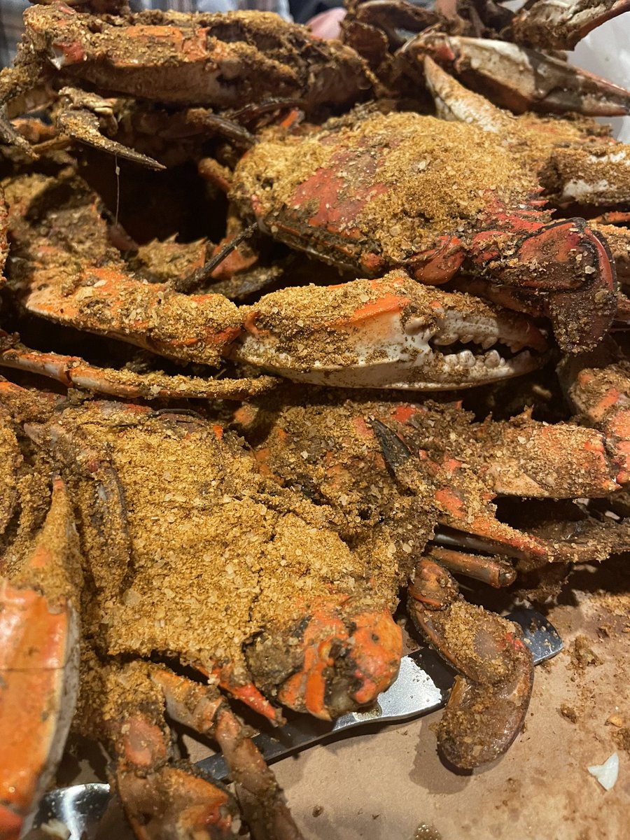Even when they aren’t in season they’re delicious! 
#crabs #wheninrome #nomnom <a href="/OLDBAYSeasoning/">OLD BAY</a> #Marylander