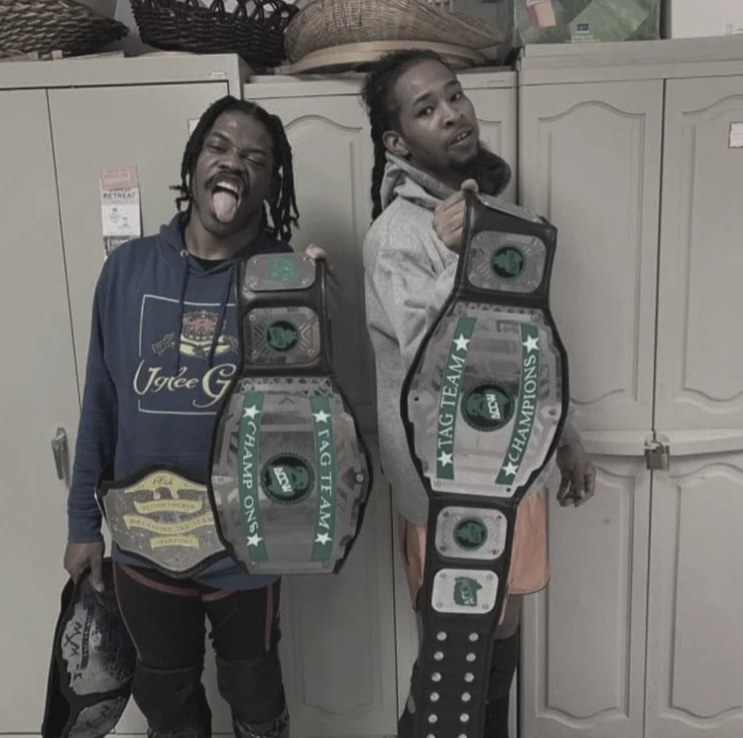 JordanDHolt_'s tweet photo. Gang 🤟🏾🤙🏾#AndNew ACCW Tag Team Champions! w/ @ZayVega_57UG 

#UgleeGang https://t.co/IRMuhVRawF