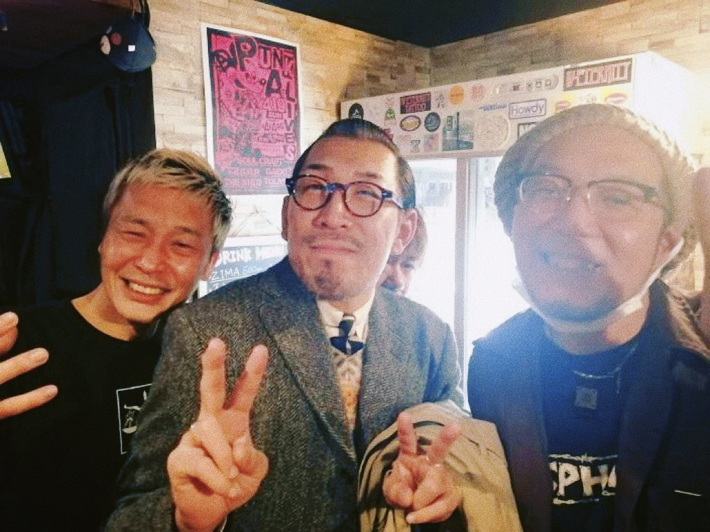 DISASTER_POINTS's tweet image. 熊本ありがとうございました✌️
NORVERや熊本のみんながいつも暖かく迎え入れてくれるので幸せです🥹

キム兄(SOUL CRAFT)と久々に悪い情報交換できたし大満足🤭

写真はSHOWY先生(STEP LIGHTLY)、あたい、キム兄(SOUL CRAFT)

#soulcraft
#steplightly
#thedisasterpoints