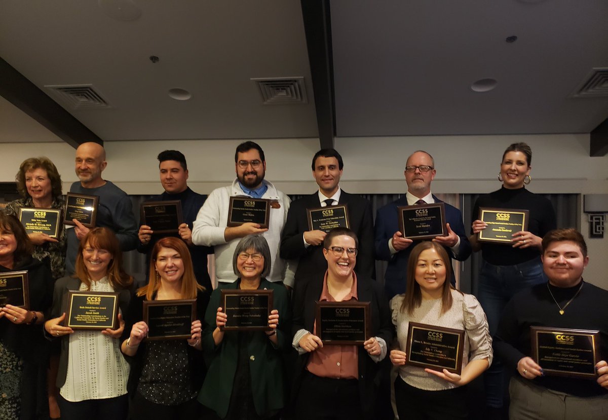 MsMimura's tweet photo. Honoring the highest @CAsocialstudies award to @MHerczog this year with so many Ca history educators, Ss, &amp; friends! 💜 Thx TCI too 4 timeless support G8 conference Ty 🙏🏻  @HistoryFrog @historysandoval @LucyKirchh @scottmpetri @SCSSA_Prez @chrislewis_10 @mommarscat #ccss2023 https://t.co/yTXsKslQpQ