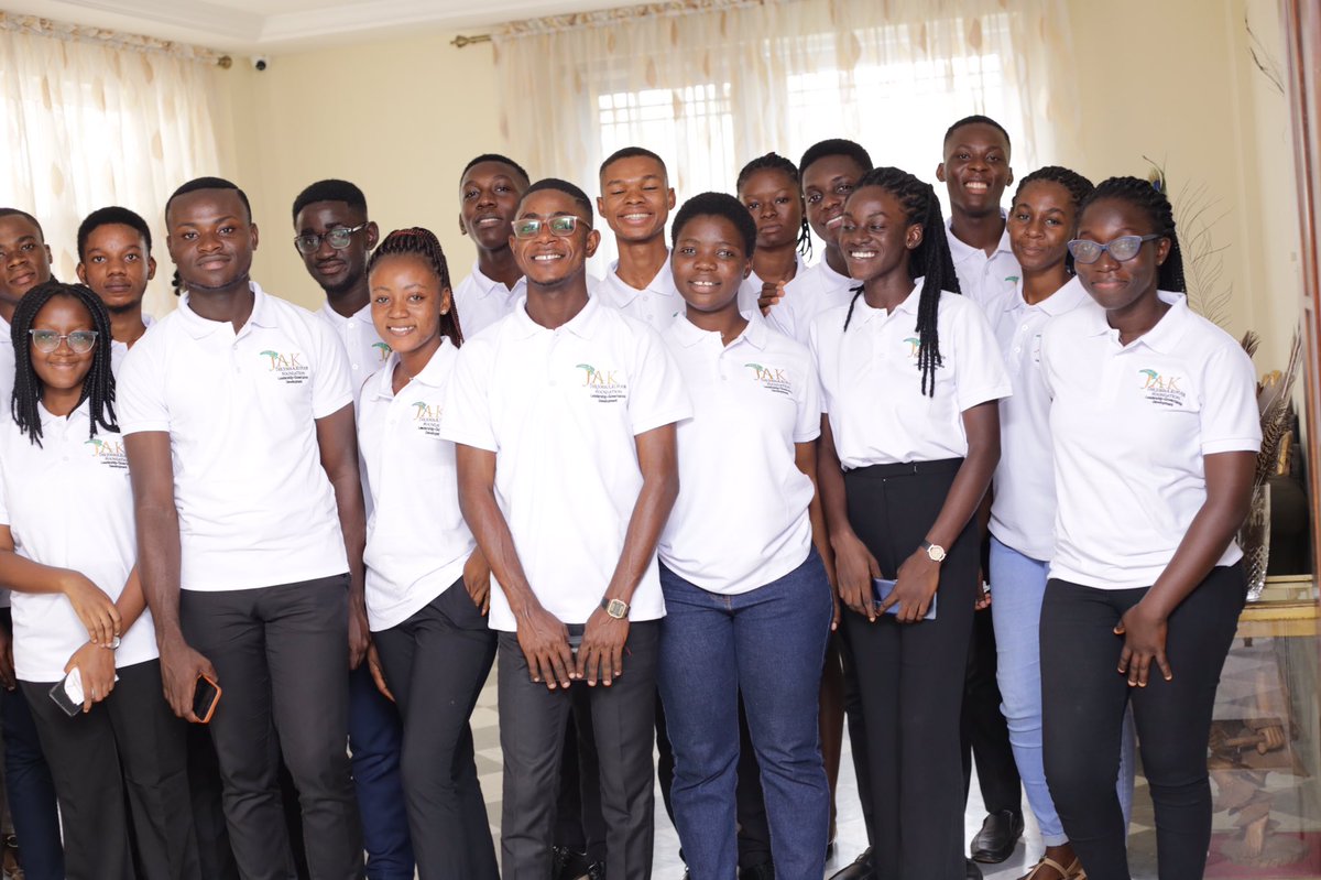Thank you H.E John Agyekum Kufuor <a href="/JohnAKufuor/">John Agyekum Kufuor</a>  for the opportunity to explore and materialize my dreams. 
Being a member of the Kufuor Scholars Program entails taking on the monumental task of MAKING AFRICA GREAT, as proclaimed in our anthem.
#TOGETHERweCAN🤝

<a href="/TheKufuor_Fdn/">The John A. Kufuor Foundation</a>