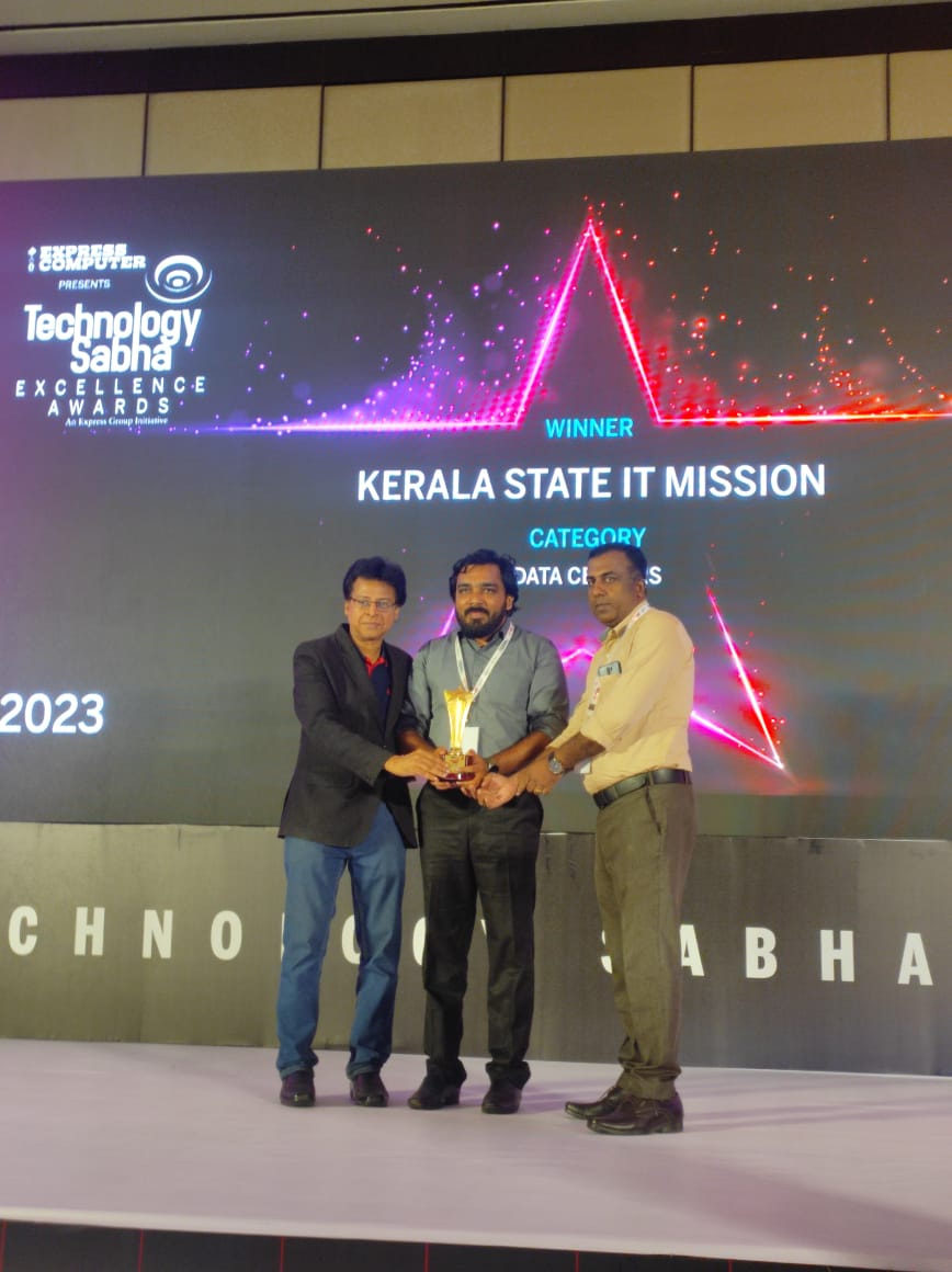 Kerala State IT Mission's Open SDI project under KSDI winning in the 'Data Centre' Category at the Hewlett Packard Enterprise Redington Limited present #TechSabha 2023 | Powered By Samsung | Platinum Partner: GitHub | 33rd Edition | 24th February 2023 | Hotel Crowne Plaza, Kochi.