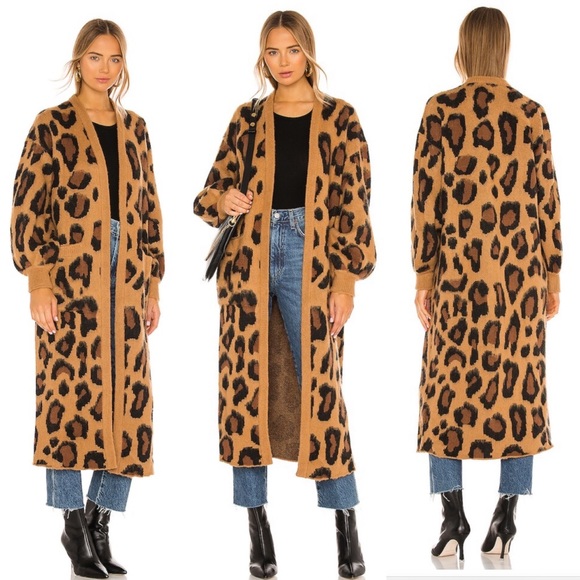 NYTOUK's tweet photo. So good I had to share! Check out all the items I'm loving on @Poshmarkapp #poshmark #fashion #style #shopmycloset #vintage #showmeyourmumu #sonoma: https://t.co/R6r5BeyVt0 https://t.co/Ou0GqqPNA4
