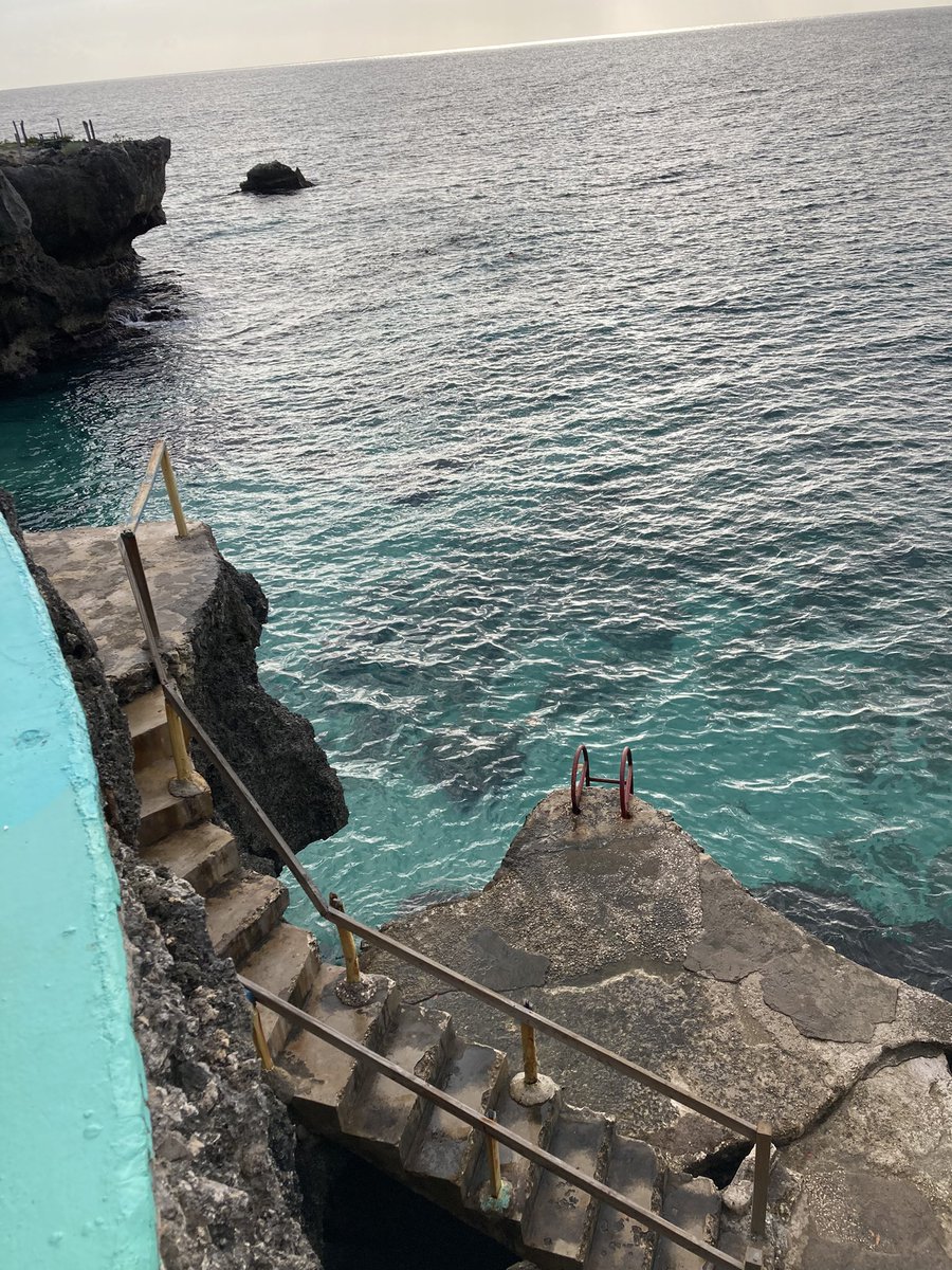kelleyrah's tweet photo. @RichardBColon West coast of Jamaica. Swam but did not cliff dive. https://t.co/M1d64WSY9q