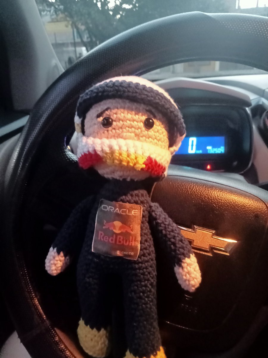 JMedialto's tweet photo. El Super Checo Pérez!! De Aguascalientes para @SChecoPerez  una amiga y su gran talento artístico.

¡Saludos campeón! https://t.co/Fjjlp0F5aa