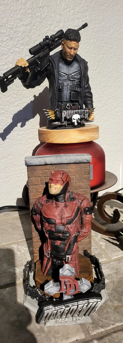 Well I finally finished the #marvel #netflix #Disney
#Daredevil #punisher #wicked3d print and paint