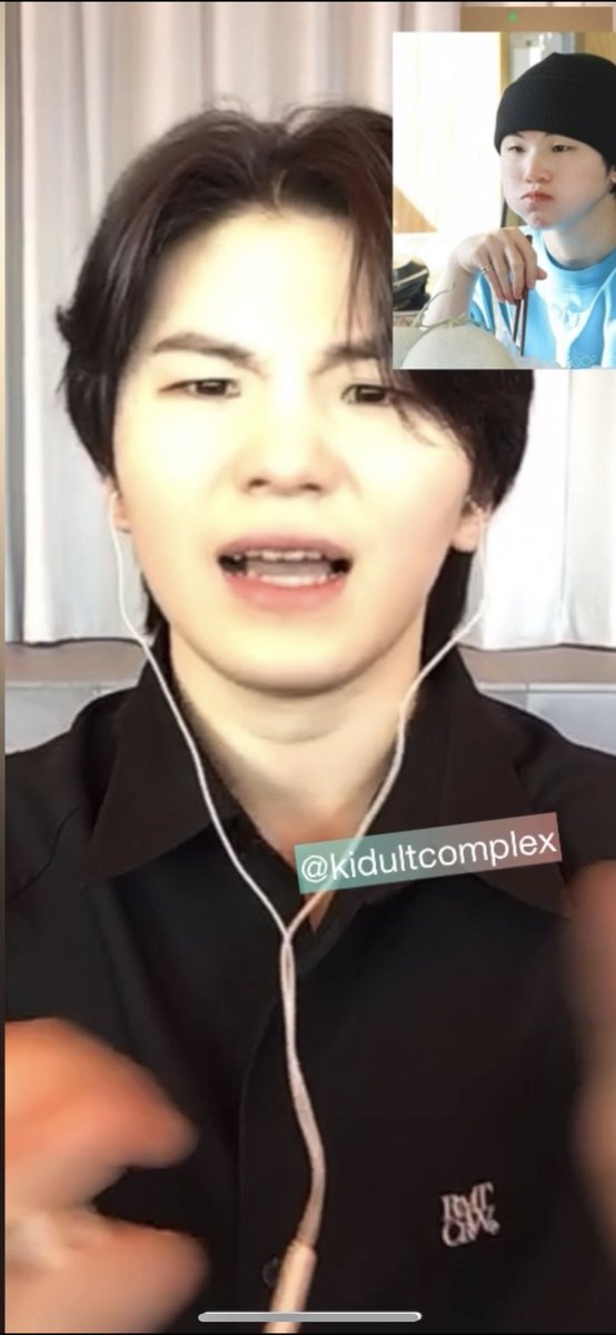 kidultcomplex's tweet photo. 230226 Woozi 영통팬싸 우지 ONINNASIA on inn asia

told woozi that soobin wants to talk anime with him and he started to reply about seungkwan but the call ended and staff cut him off and he made this face 😭😭😭 https://t.co/XX7T3z6JwH