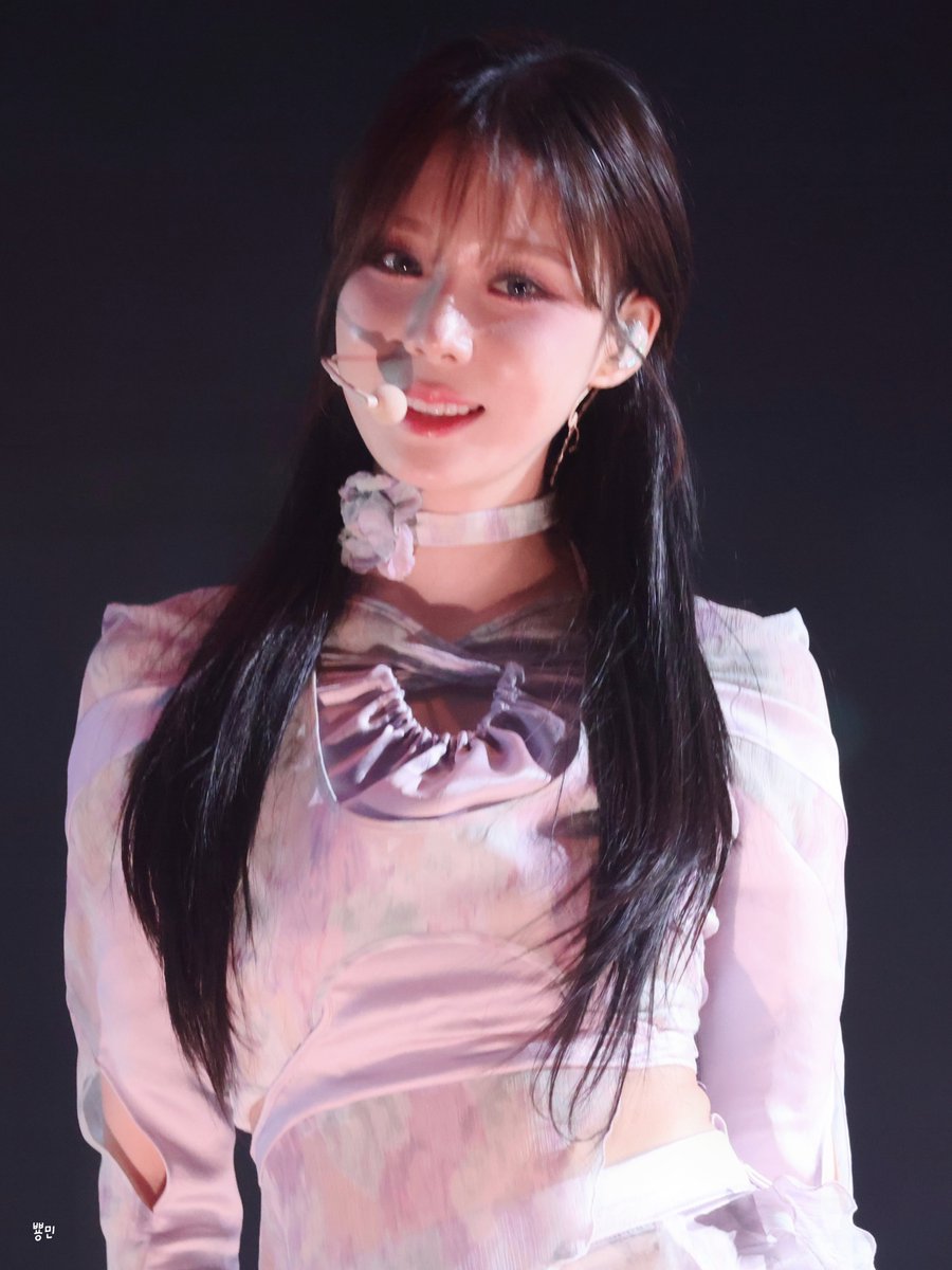 뿅민 on Twitter "230225 hyper line 민정 윈터 WINTER 김민정 ウィンター 冬子 에스파