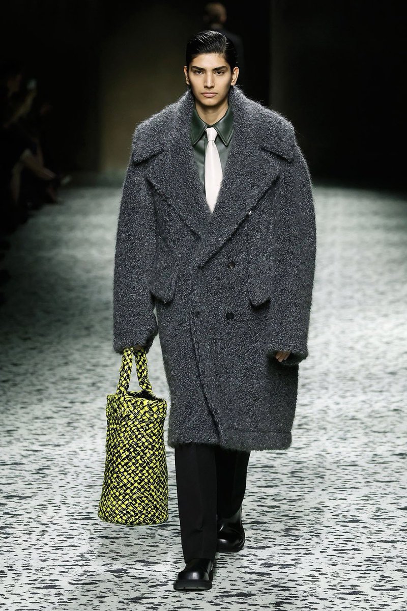AndreCowan's tweet photo. RIDAN @Ridan90210 for Bottega Veneta AW 23 Show #ridan #model #fashion #mensstyle #mensfashion https://t.co/OFKyqLeywr