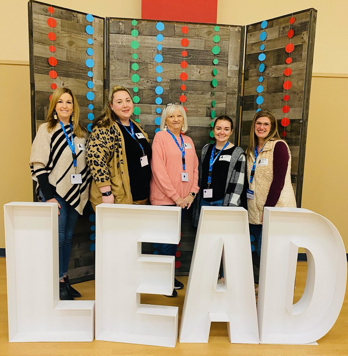 WSESTheatre's tweet photo. Loved experiencing the phenomenal @TheLeaderinMe conference with my @WSESWildcats family this week. Everything was amazing, but I loved the keynote speakers and the school tour most!  A huge thank you to @amyjoerb for sharing this opportunity. It’s a game changer! 💜💚🐾 https://t.co/MUbXSW8YNY