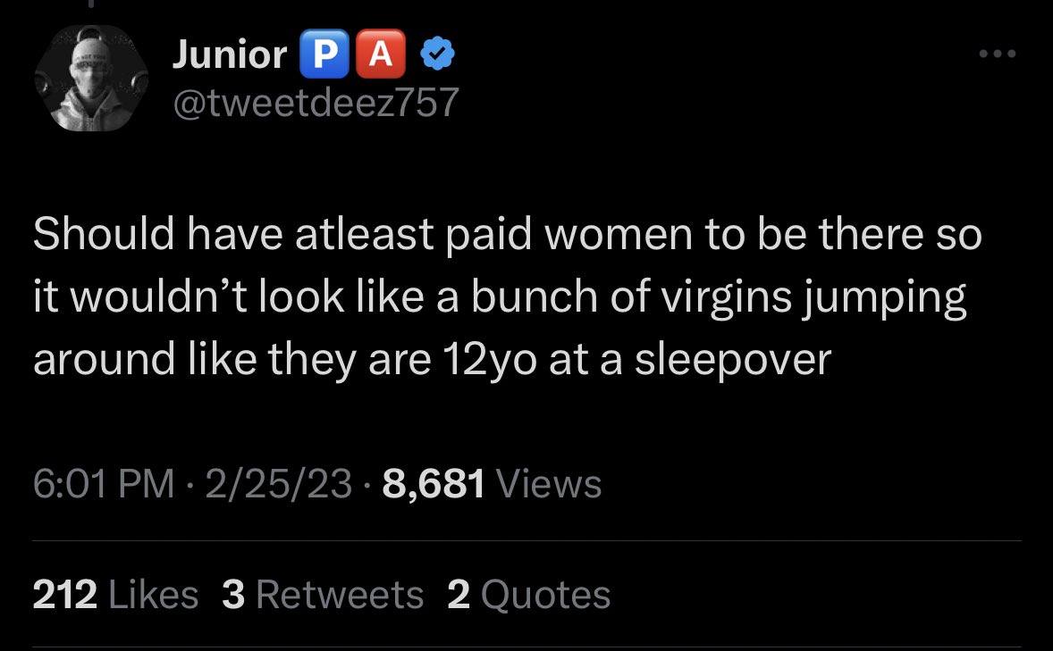 frankdegods's tweet photo. so many horny weirdos on this app
like bro nobody is going to the degods party to get laid ๐ https://t.co/4XRrLaXVx2