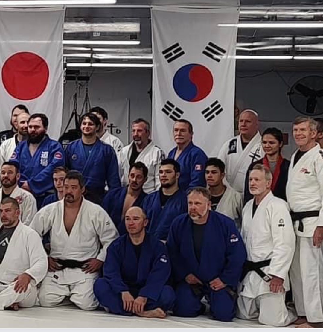 instagram.com/p/CpHRYQJMpm8/