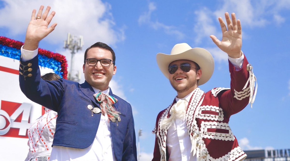 Sunburnt, but had a great time LIVE at the charro day parade &amp; sombrero fest this week! #rgv #brownsville #valley