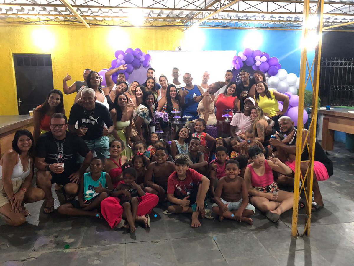 Pow só tenho que agradecer a Deus 
Pq a resenha da mamãe foi perfeita