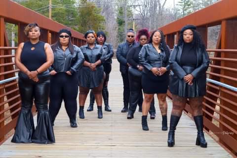 BBWQueen279's tweet photo. Black Women standing together Supporting each other โ๐ฝ@_BBWUniversity_ #bbwu #classinsession #campusbesties #thebbwuniversity #gradea #Songbirdnation #BlackHistoryMonth https://t.co/p8kBKE6imY