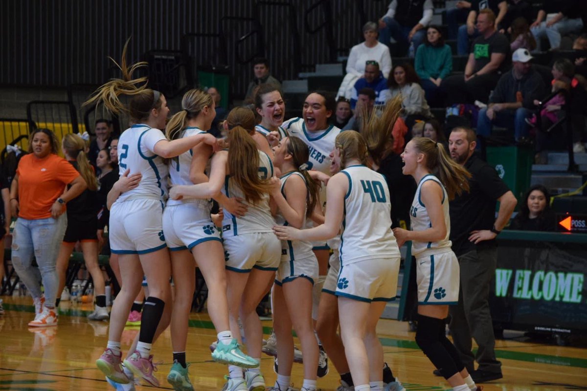 BLHSGirlsBB's tweet photo. What a moment - so well captured (credit Christina Goff). This is what it’s all about. The nights when these girls are tired, frustrated, sore, or have to stay up late to finish schoolwork because a practice or game ran long. These celebrations make all of it worth it! Congrats! https://t.co/4FP1WkCkOG