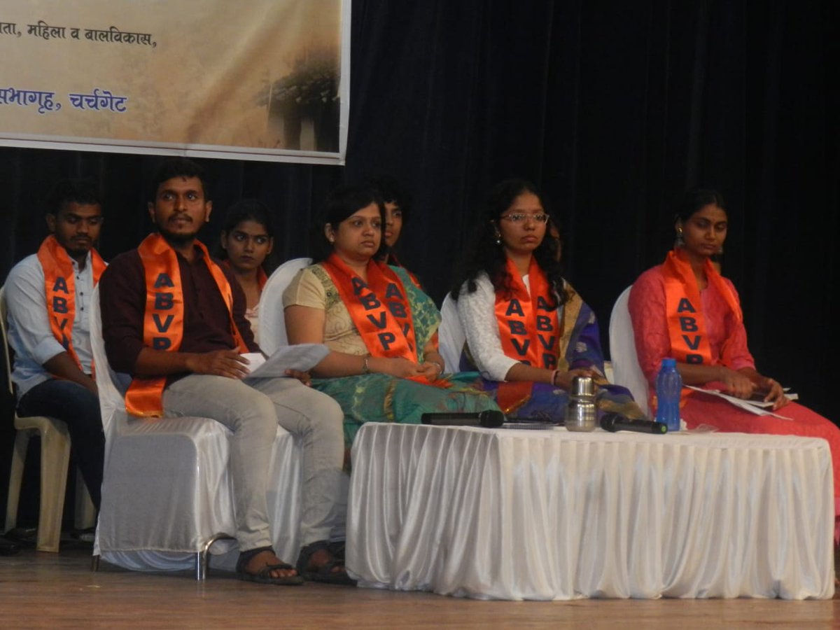 ABVP south mumbai has organized Jila Chhatra Sammmelan .
Where students from GLC, Navneet college, Sant Gadge maharaj college, SNDT, JBIMS and various other colleges participated the event was based on G20 theme.