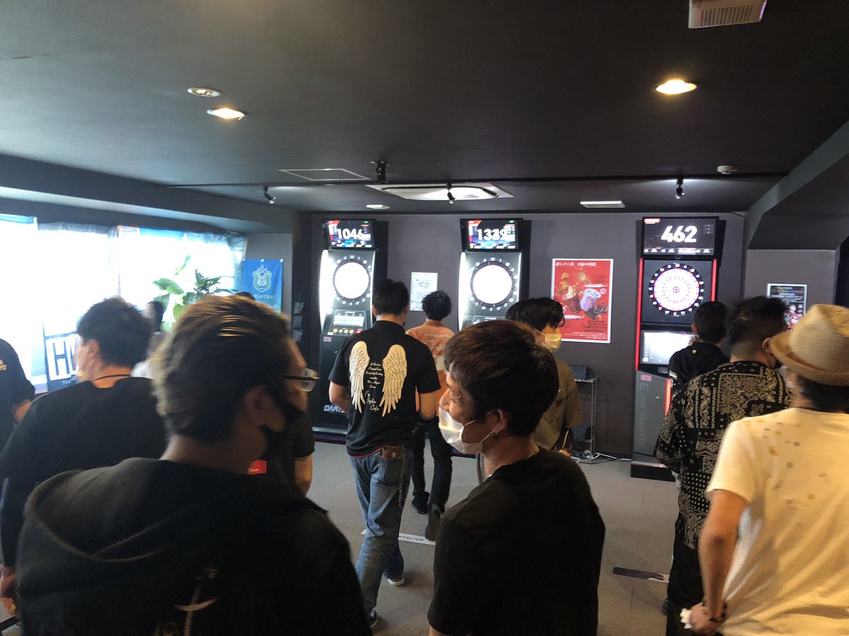 tmo224tmr's tweet photo. リンクス始まってますヾ(●´∇｀●)ﾉ
#Darts #ダーツ #リンクス #LocoStylesCafe #ラグーンの皆で楽しむぞ https://t.co/MSzpS2uTOS